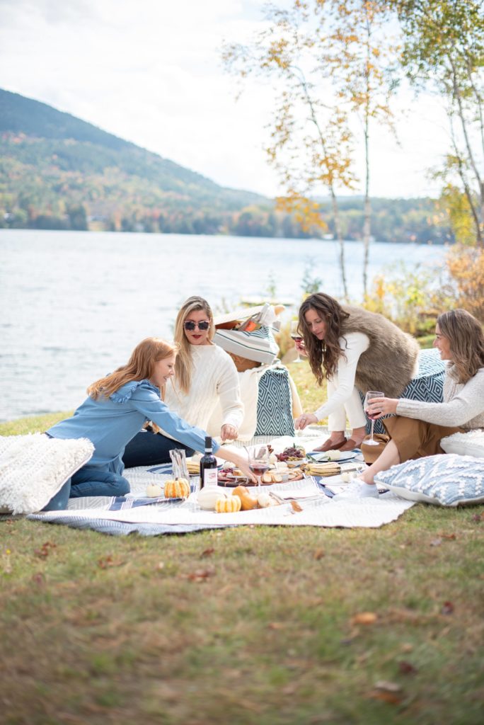 How To Throw The Perfect Fall Picnic With Annie Selke on Style Inherited 